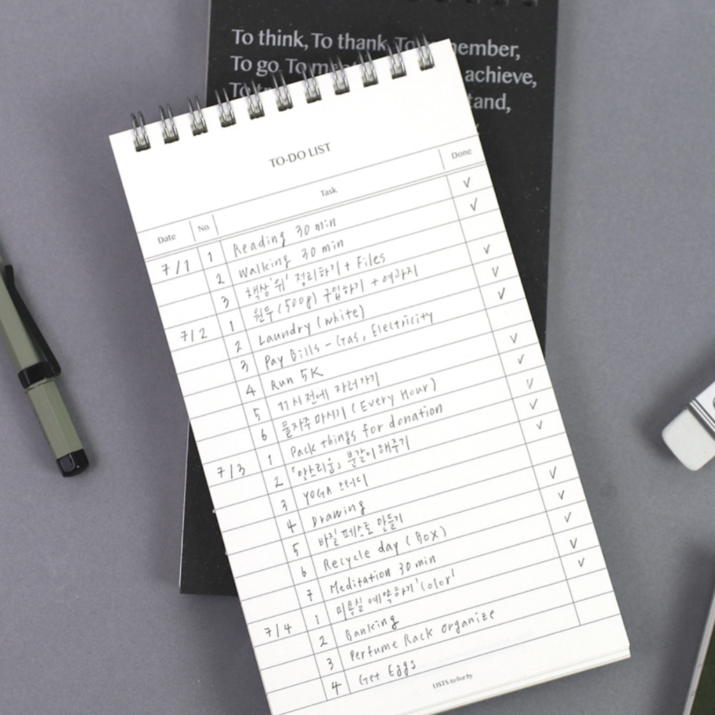 Paperian Lists To Live By [To-Do List Notebook]: Black
