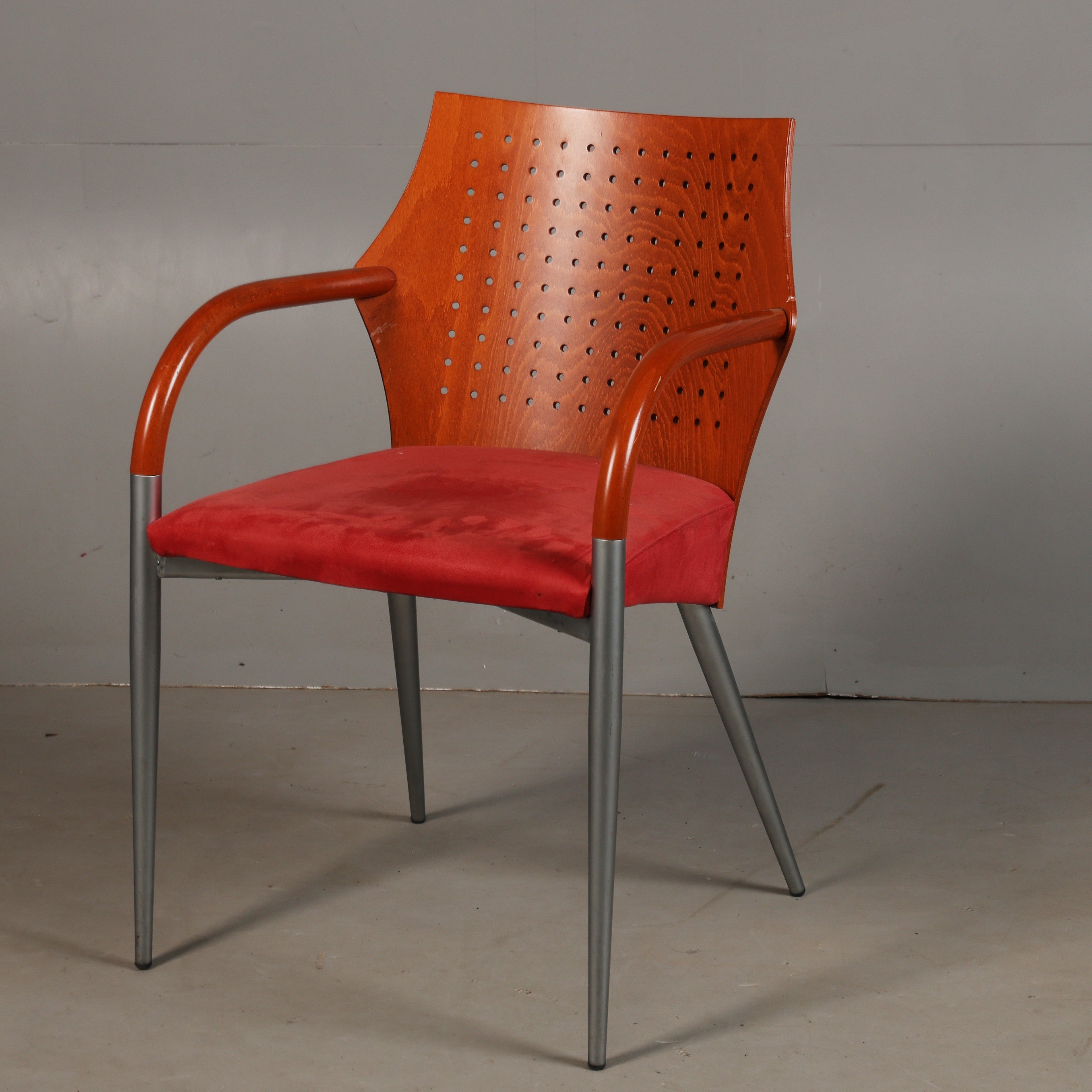 VERVOORT MEUBELEN ARMCHAIR.