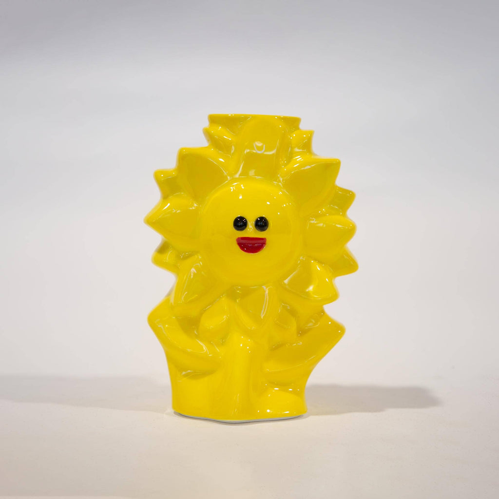 Halo Apollō Flower Vase x Leeeeee Toy