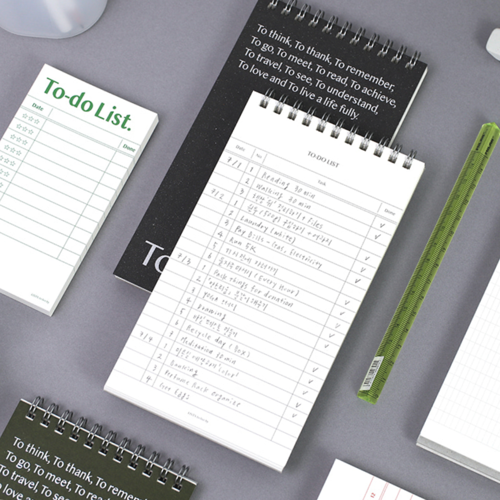 Paperian Lists To Live By [To-Do List Notebook]: Black